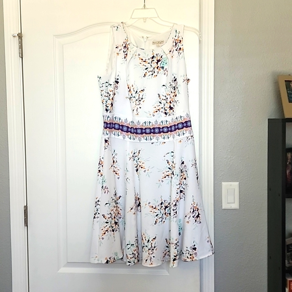 Eva Mendes Pattern Flare Dress